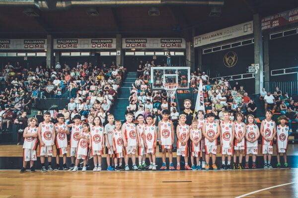 Basket-10