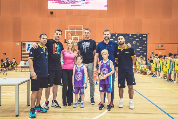 Basketball-261 Basketball-261