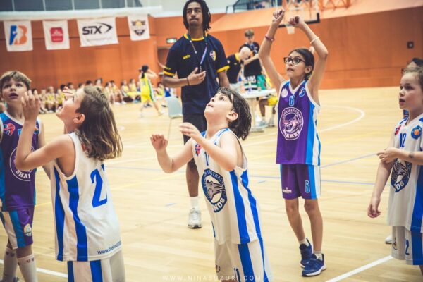Basketball-99 Basketball-99