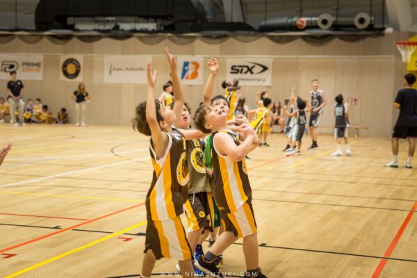 Basketball-108