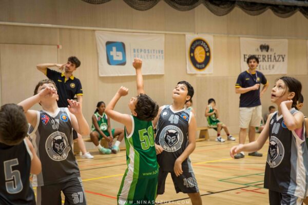 Basketball-126