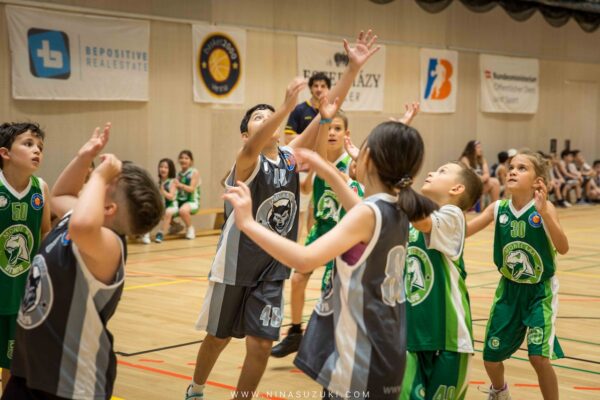 Basketball-127