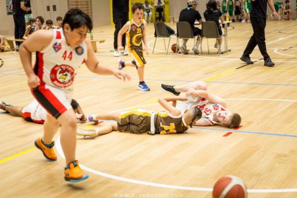 Basketball-147