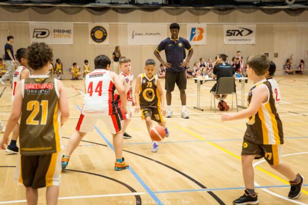 Basketball-148
