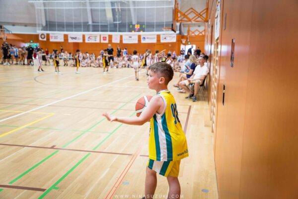 Basketball-162