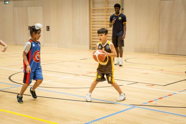 Basketball-162