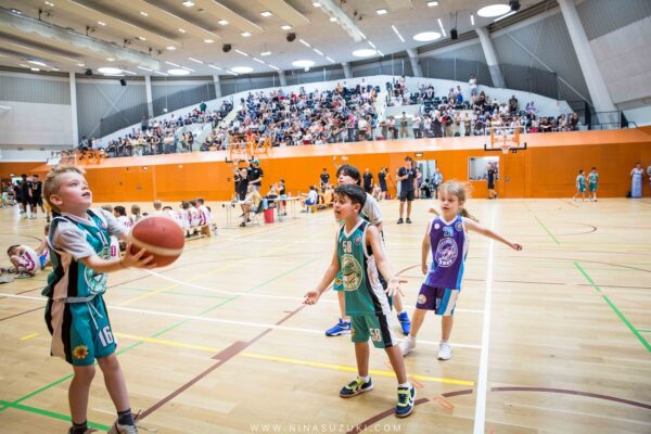 Basketball-165