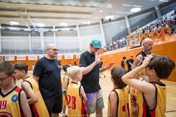 Basketball-173