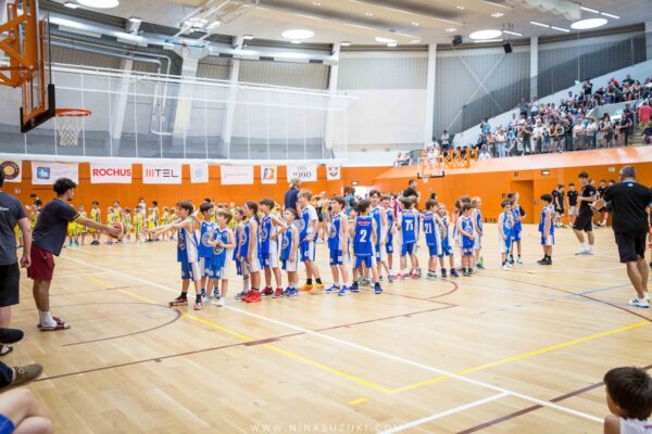 Basketball-177