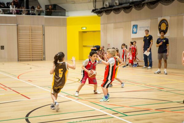 Basketball-178