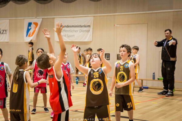 Basketball-182