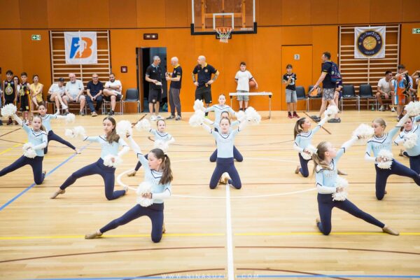 Basketball-187