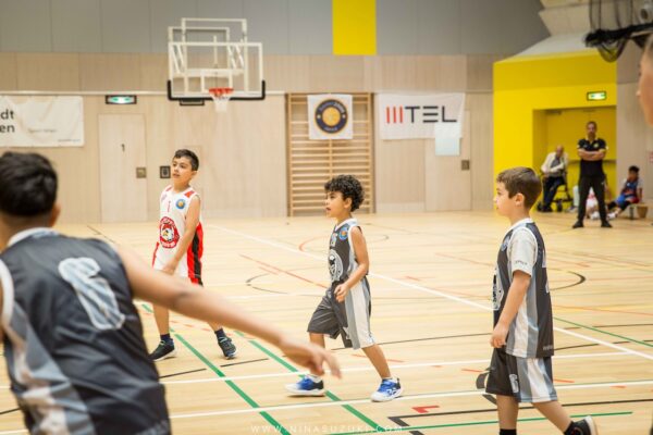Basketball-188
