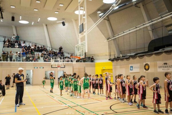 Basketball-216