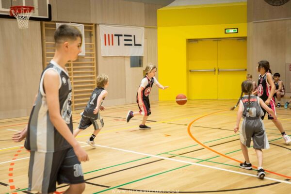 Basketball-22