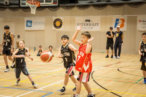 Basketball-228