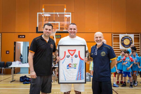 Basketball-239