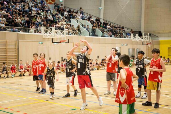Basketball-245