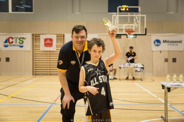 Basketball-260