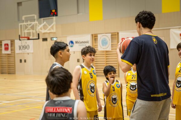 Basketball-70
