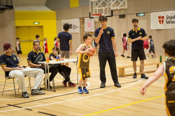 Basketball-77
